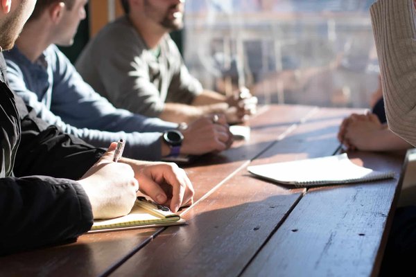 Les divers concurrents et partenaires des diagnostiqueurs immobiliers
